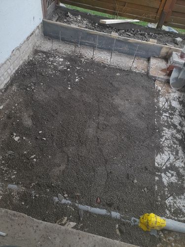 Leitungen im Boden